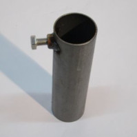 Insert de scellement beton pour support sac-poubelle