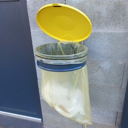 poubelle couvercle jaune