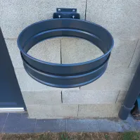 porte sac-poubelle couleur anthracite.