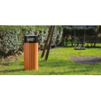 Grande corbeille d'espace vert en bois