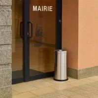 Poubelle auto-extinguible inox 25 litres vue de face bureau