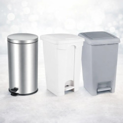 Poubelles à pédale