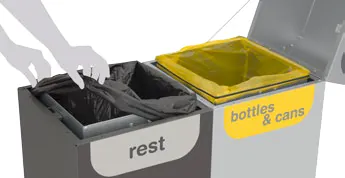 Bac intérieur métallique avec bande élastique pour maintenir le sac